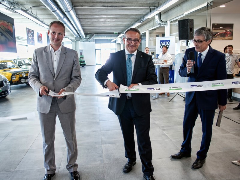 Auto Opat a nové centrum zánovních a použitých automobilů